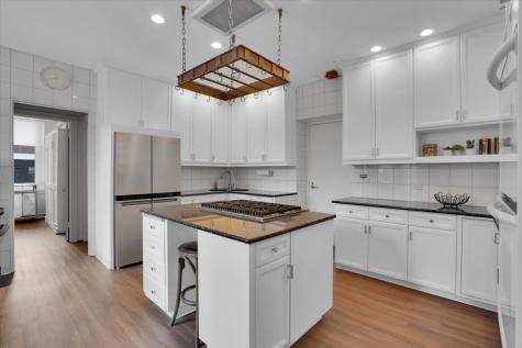 229 East Lake Shore Drive Chicago IL 60611