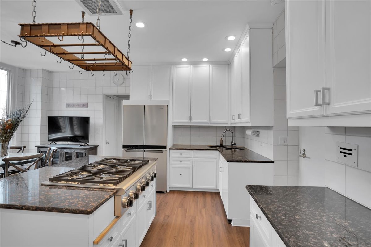 229 East Lake Shore Drive Chicago IL 60611