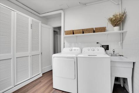 229 East Lake Shore Drive Chicago IL 60611