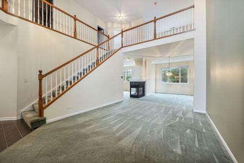 2556 Camberley Circle Westchester IL 60154