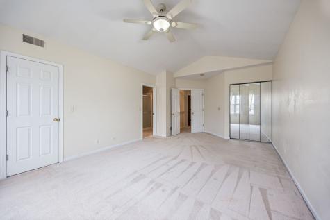 2556 Camberley Circle Westchester IL 60154