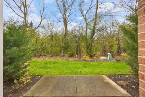 2556 Camberley Circle Westchester IL 60154