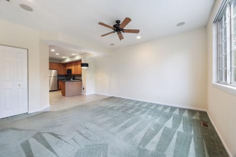 2556 Camberley Circle Westchester IL 60154