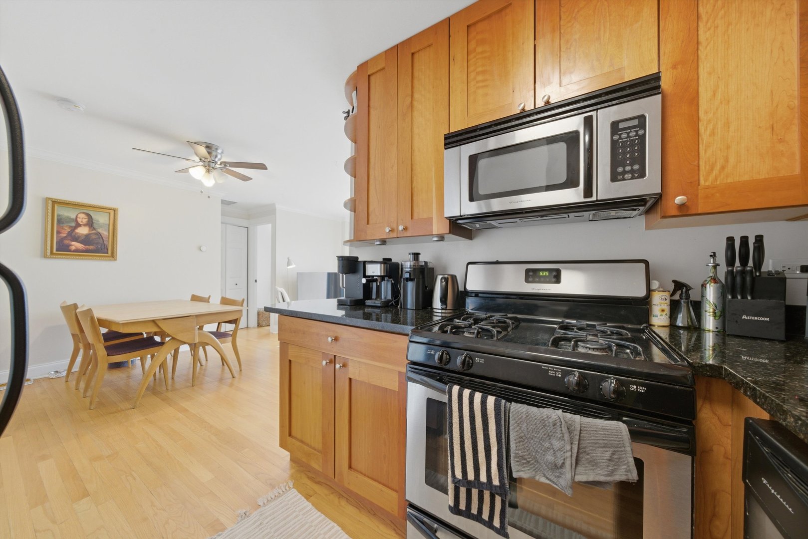 4144 North Sheridan Road Chicago IL 60613
