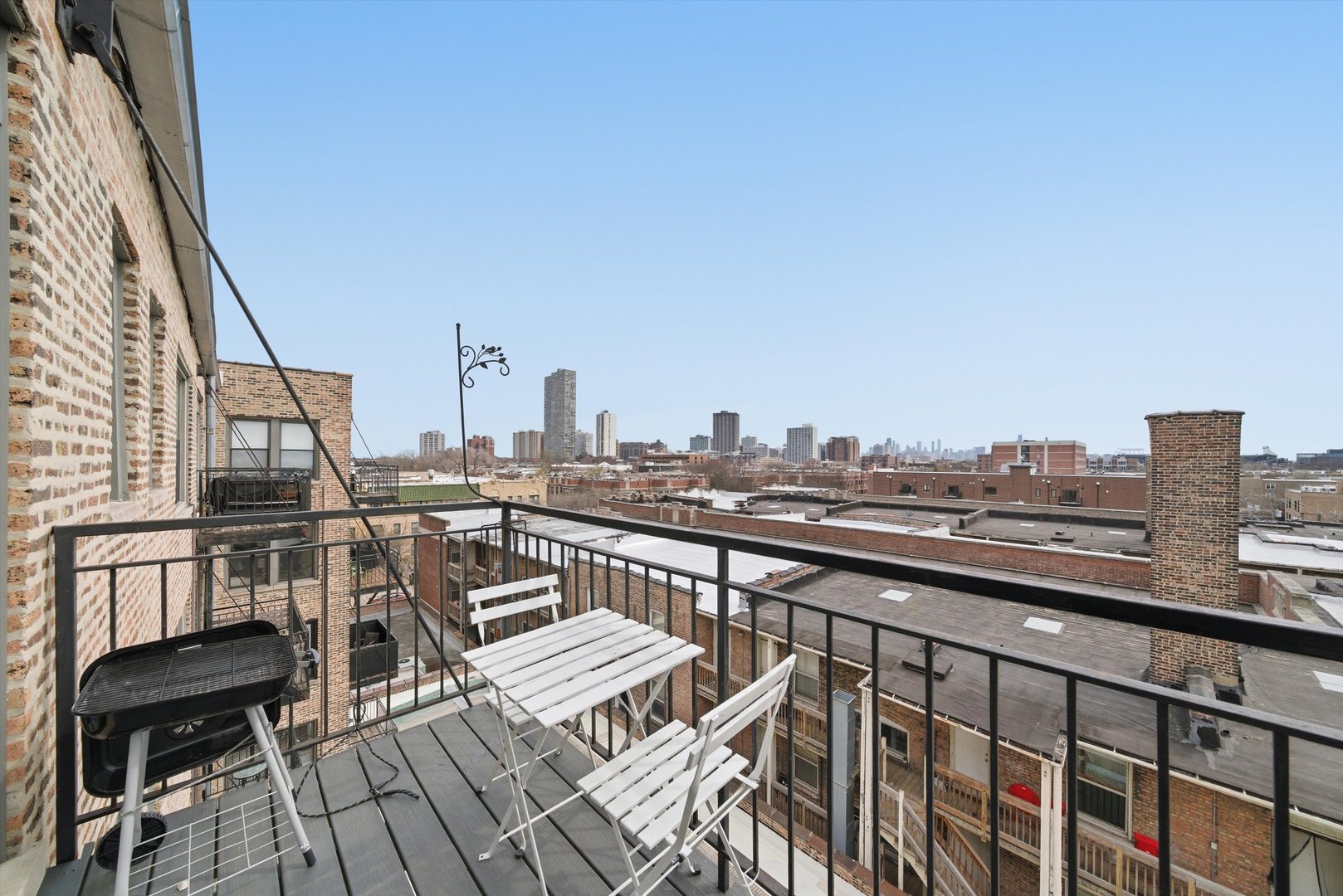 4144 North Sheridan Road Chicago IL 60613