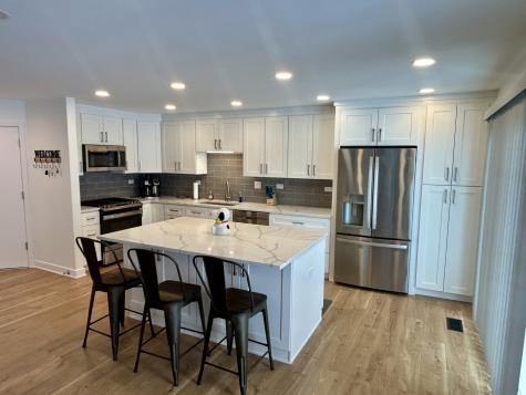 1229 Ballantrae Place Mundelein IL 60060