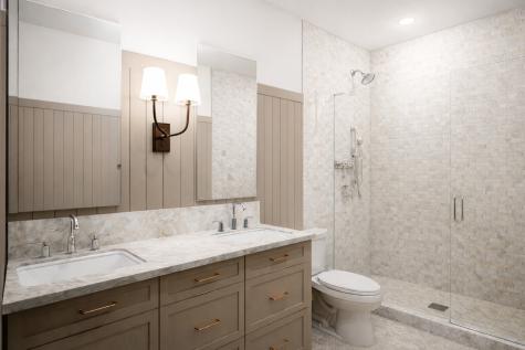 2821 North Orchard Street Chicago IL 60657