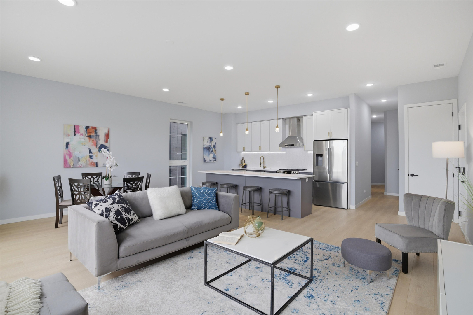 5830 North Lincoln Avenue Chicago IL 60659