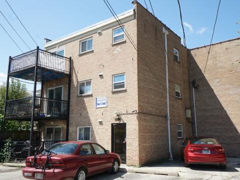7249 North Hamilton Avenue Chicago IL 60645