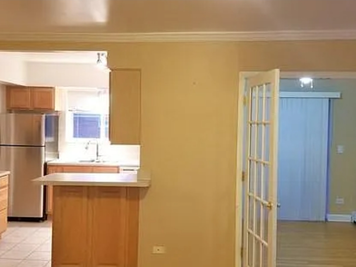 7249 North Hamilton Avenue Chicago IL 60645