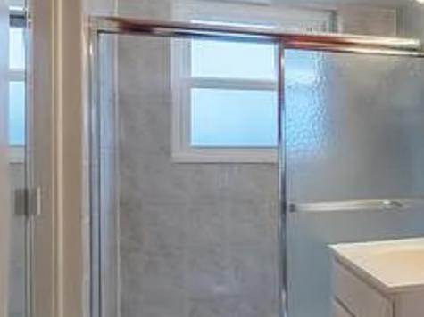 7249 North Hamilton Avenue Chicago IL 60645