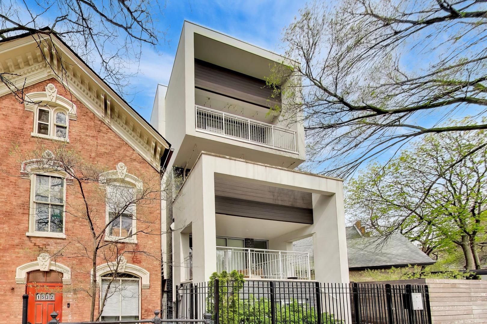 1534 North Honore Street Chicago IL 60622