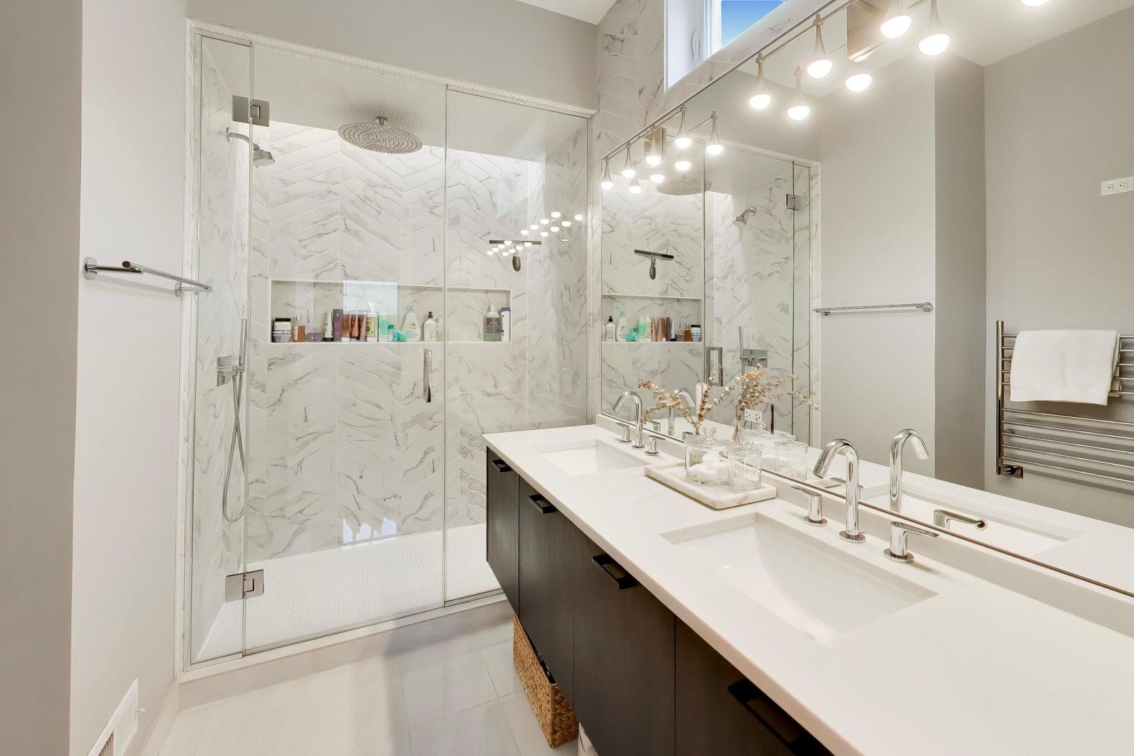 1534 North Honore Street Chicago IL 60622
