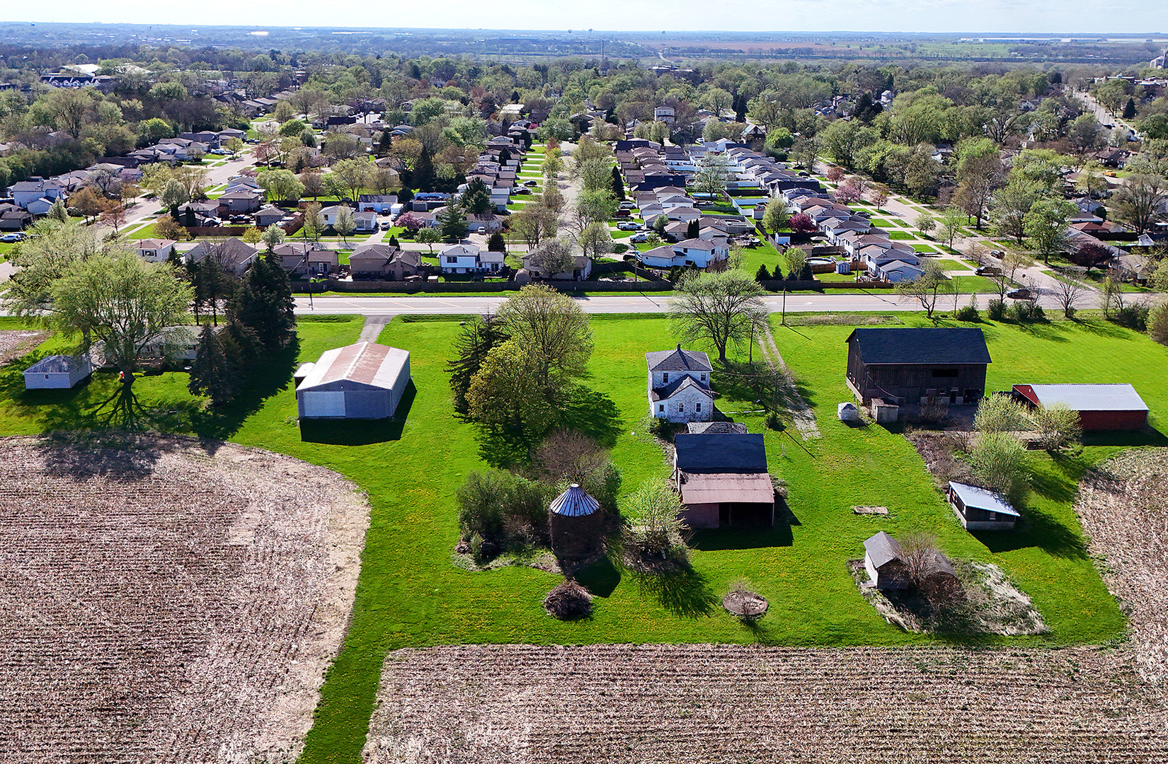 1758 South Briggs Street Lockport IL 60441