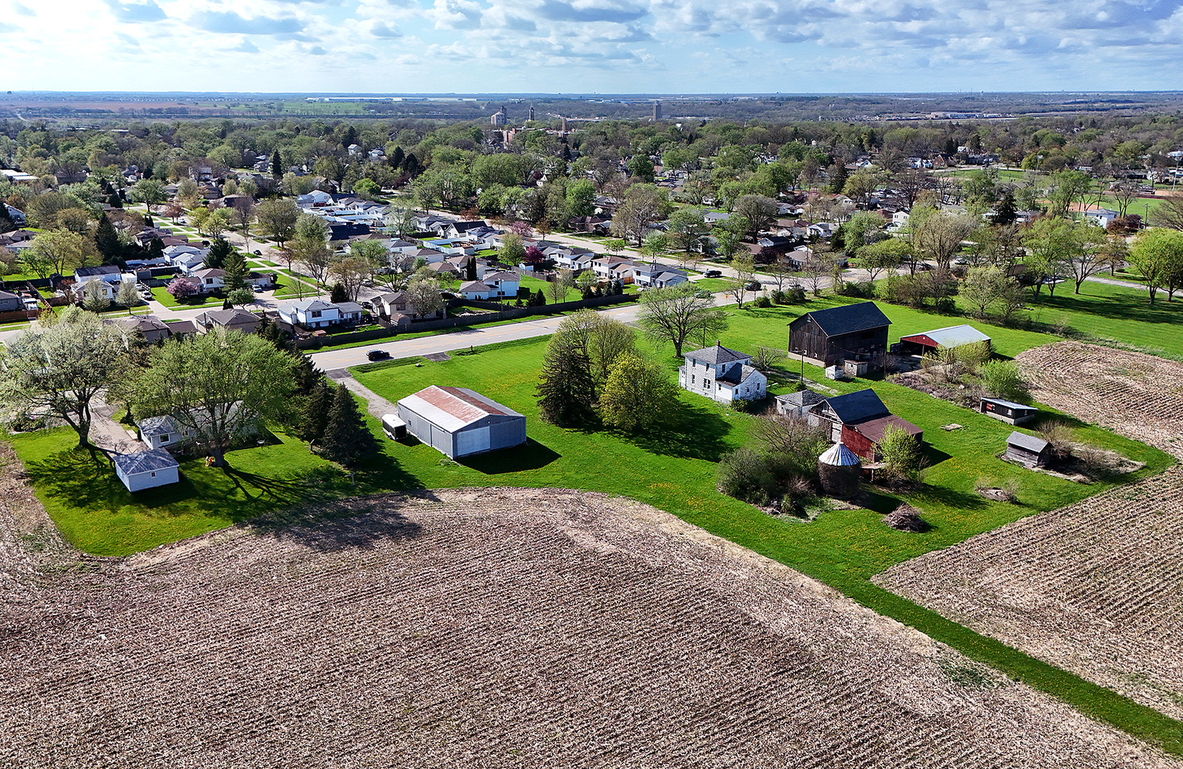 1758 South Briggs Street Lockport IL 60441