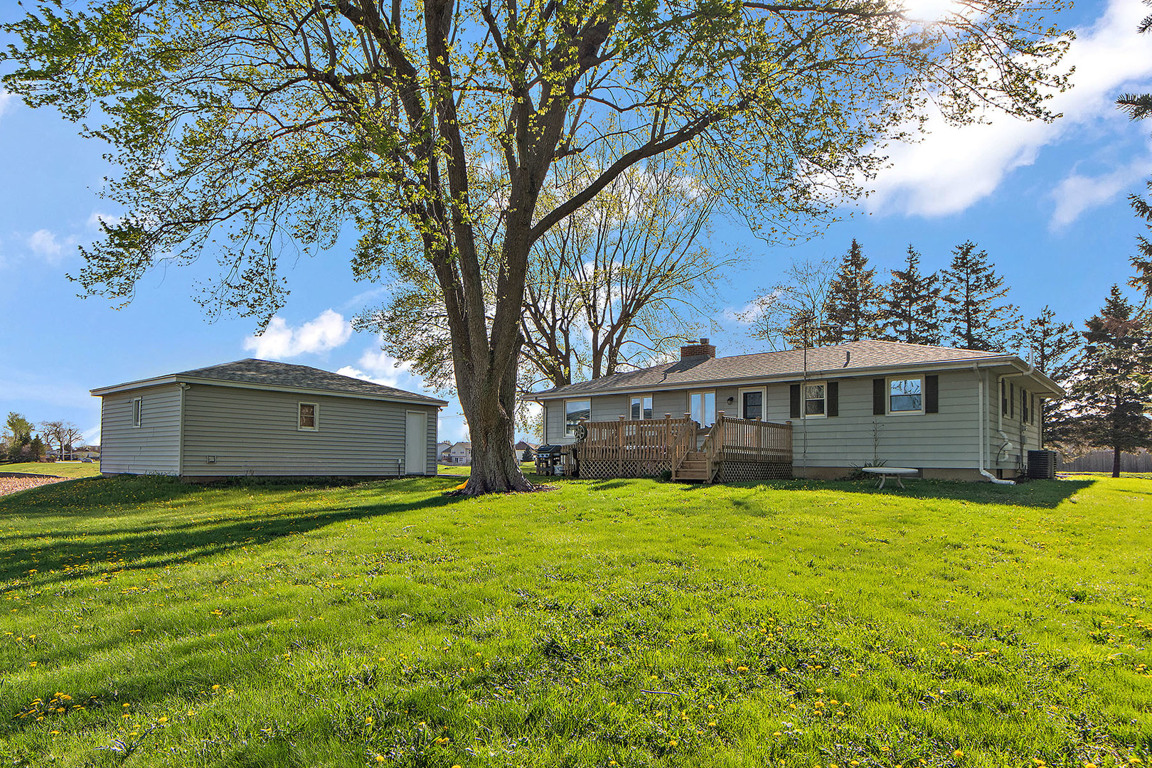 1758 South Briggs Street Lockport IL 60441