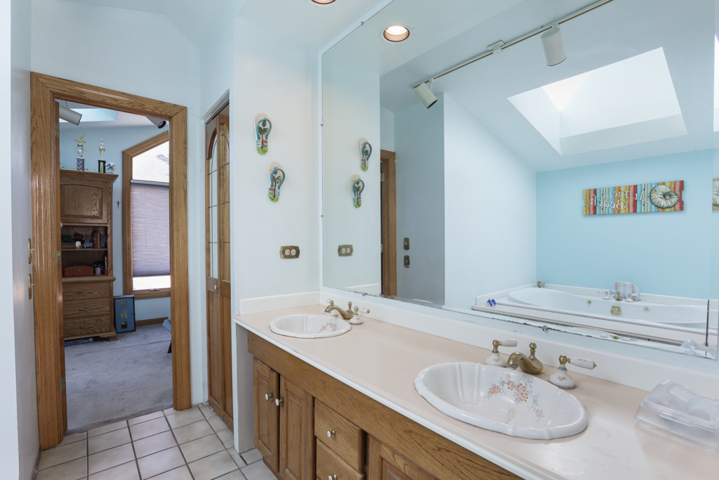 2N584 South Ardmore Avenue Villa Park IL 60181