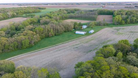 1010 N 2000 East Street Tiskilwa IL 61368