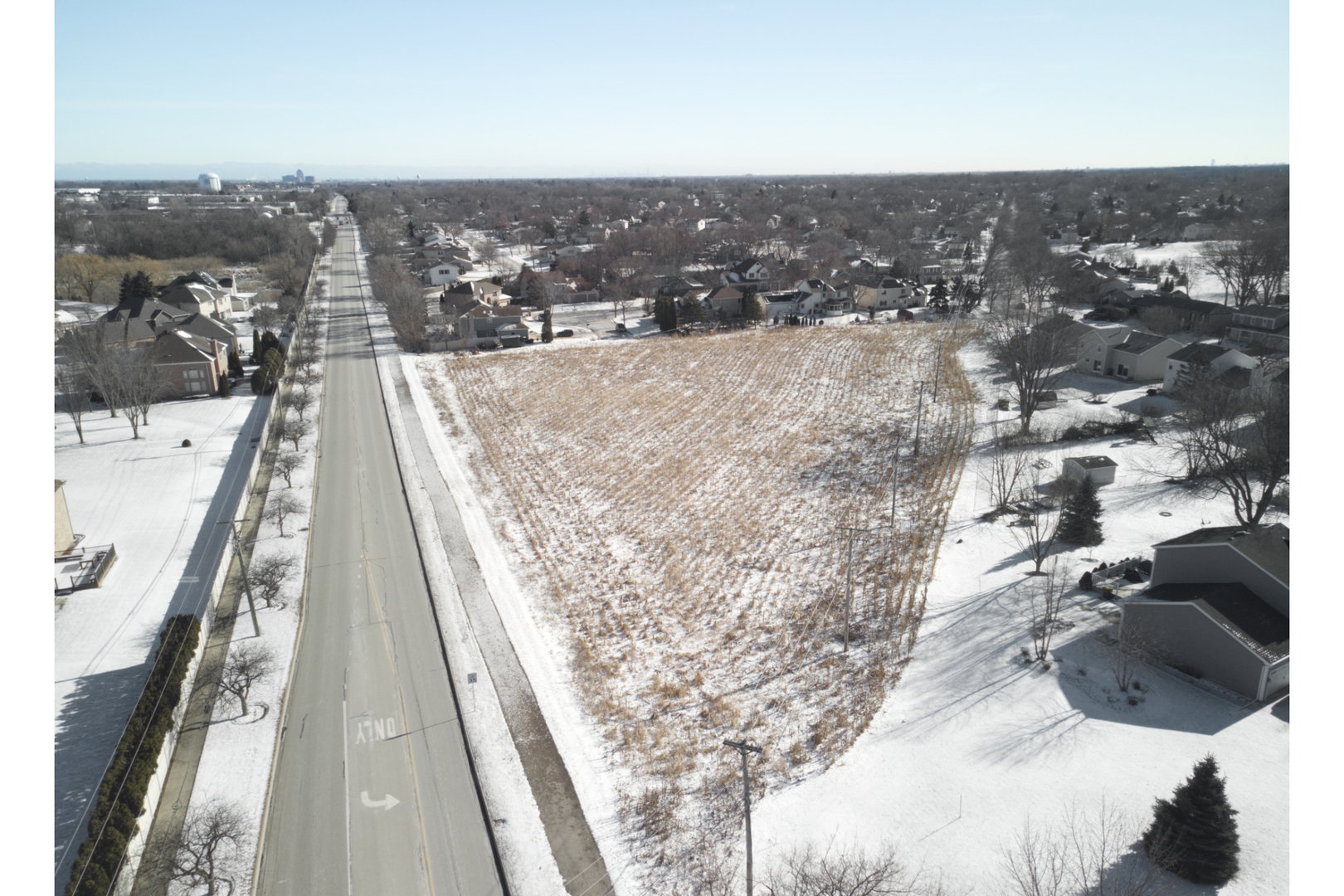 24W737 Central Avenue Roselle IL 60172