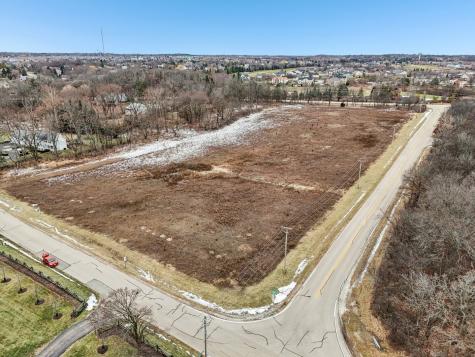 21707 West Lakeview Parkway Mundelein IL 60060
