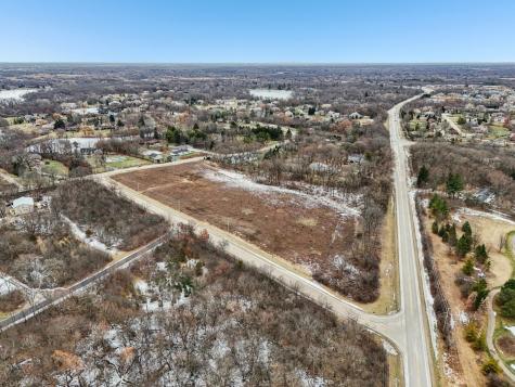 21707 West Lakeview Parkway Mundelein IL 60060
