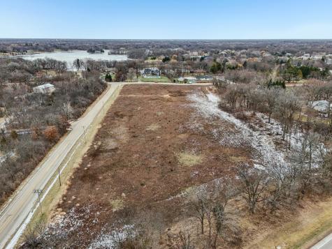 21707 West Lakeview Parkway Mundelein IL 60060
