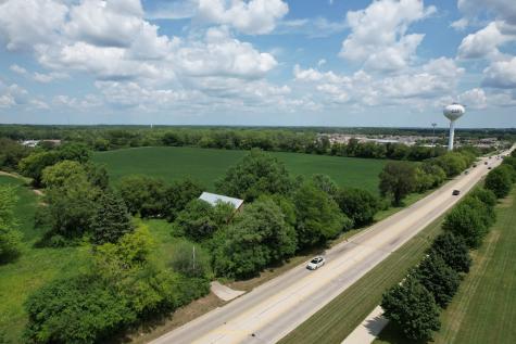3712 Three Oaks Road Cary IL 60013