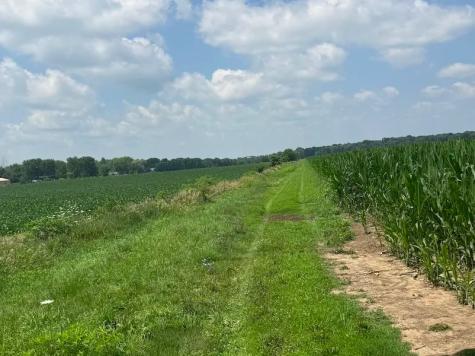 2750TH Road Sandwich IL 60548
