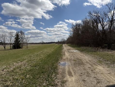 Lot A Lenz Road Elgin IL 60124