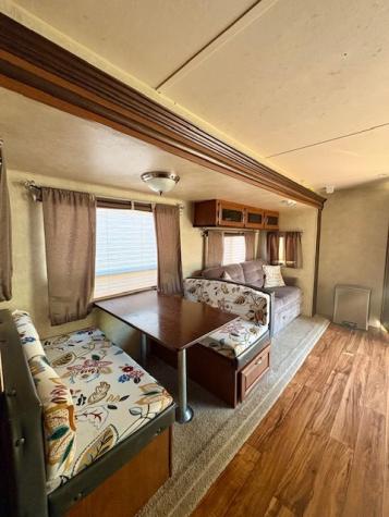 5/308 Woodhaven Sublette IL 61367