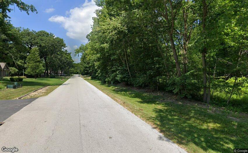 2214 East Gaiser Court Crete IL 60417