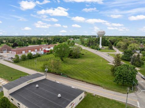 3603 North Richmond Road Johnsburg IL 60051
