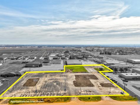 3705 Frontage Road Peru IL 61354