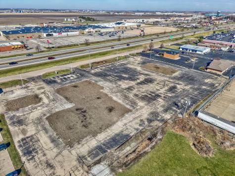 3705 Frontage Road Peru IL 61354