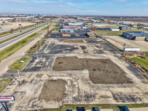 3705 Frontage Road Peru IL 61354