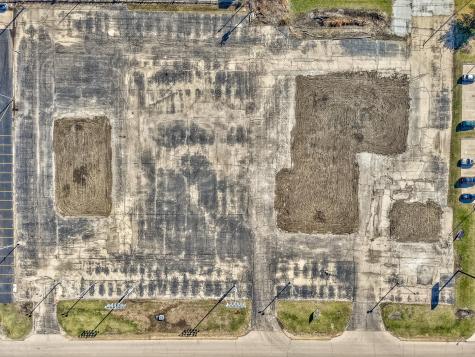 3705 Frontage Road Peru IL 61354