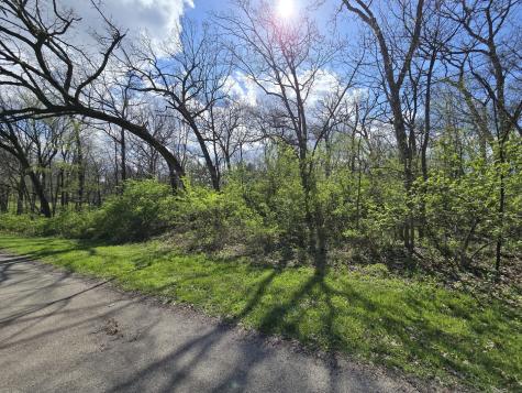 211 Maple Lane Dixon IL 61021