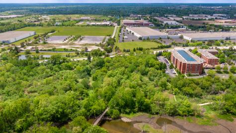 25043 North Il Route 21 Vernon Hills IL 60061