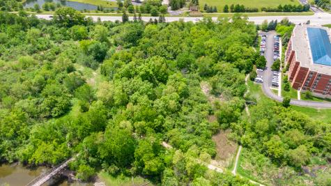 25043 North Il Route 21 Vernon Hills IL 60061