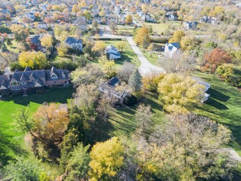 335 Countryside Court Burr Ridge IL 60527