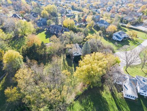 335 Countryside Court Burr Ridge IL 60527