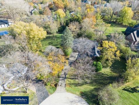 335 Countryside Court Burr Ridge IL 60527