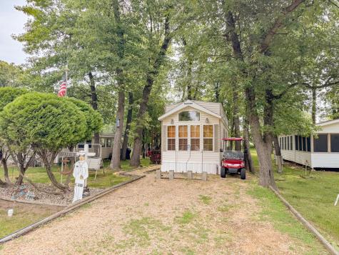 9/200 Woodhaven Sublette IL 61367