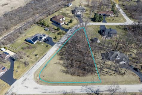 302 Kurt Lane Kirkland IL 60146