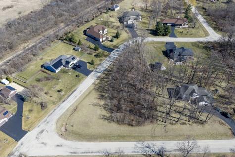 302 Kurt Lane Kirkland IL 60146