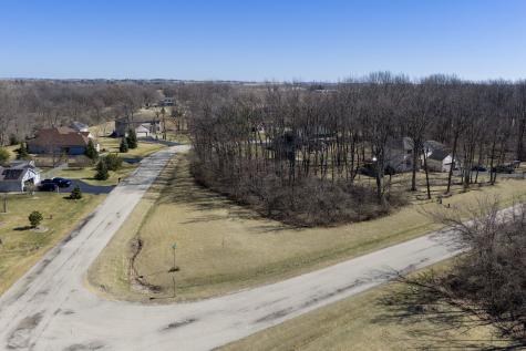 302 Kurt Lane Kirkland IL 60146