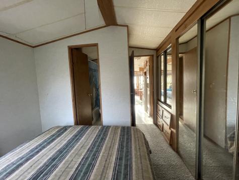 26-204 Woodhaven Lakes Sublette IL 61367