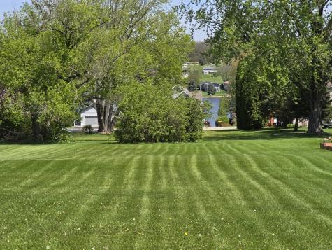 104 Newport Road Davis IL 61019