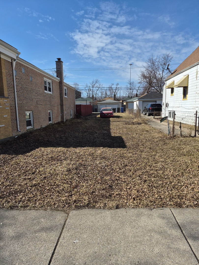6532 South Hoyne Avenue Chicago IL 60636