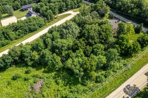 7956 Prairie Hill Road South Beloit IL 61080